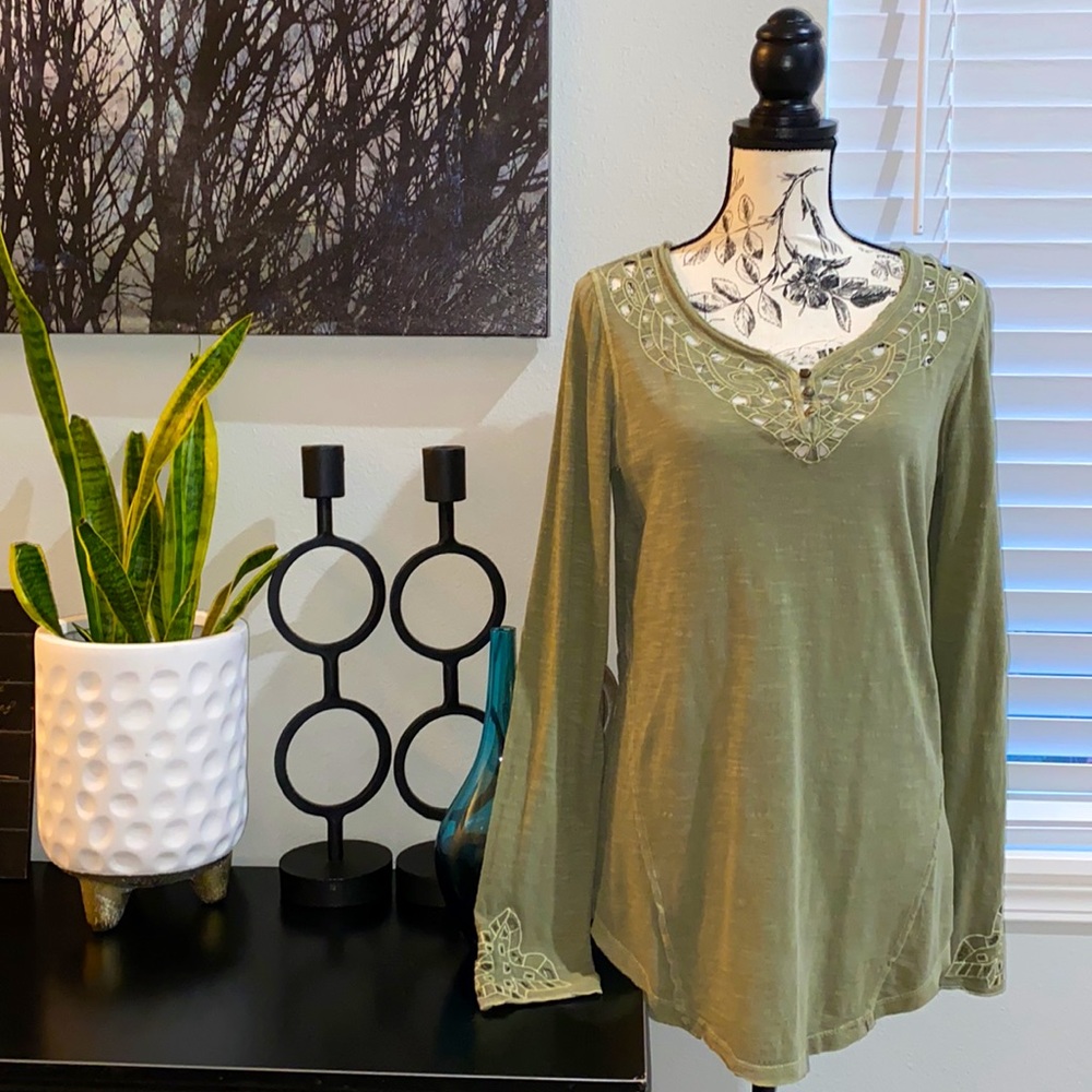 FREE PEOPLE Green Lace Long Sleeve Tee Large